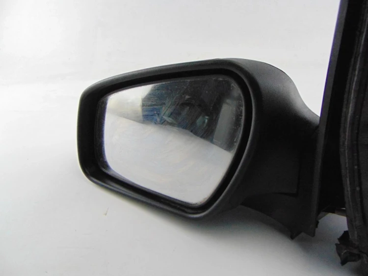 LUSTERKO LEWE FORD C-MAX (2003-2006) 2.0TDCI