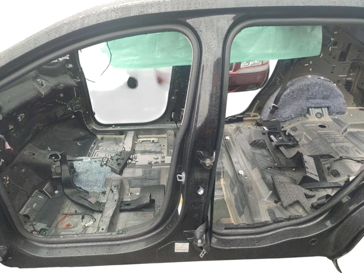 PRÓG LEWY SŁUPEK ŚRODKOWY FORD EDGE II (2015-2018) 3.5 V6 283KM