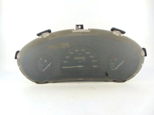 LICZNIK PEUGEOT 206 (1998-2002) 1.1 BENZ 9641573480