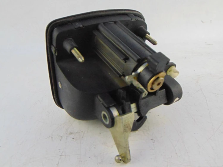 PRZYCISK KLAPY BAGAŻNIKA SEAT LEON I (1999-2005) 1.8 16V