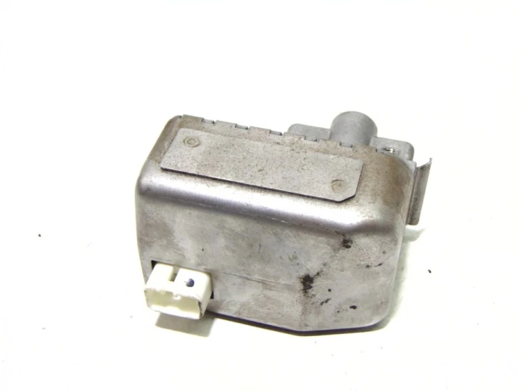 RYGIEL BLOKADA KOLUMNY TOYOTA COROLLA VERSO II (2004-2009) 89998-0F-01