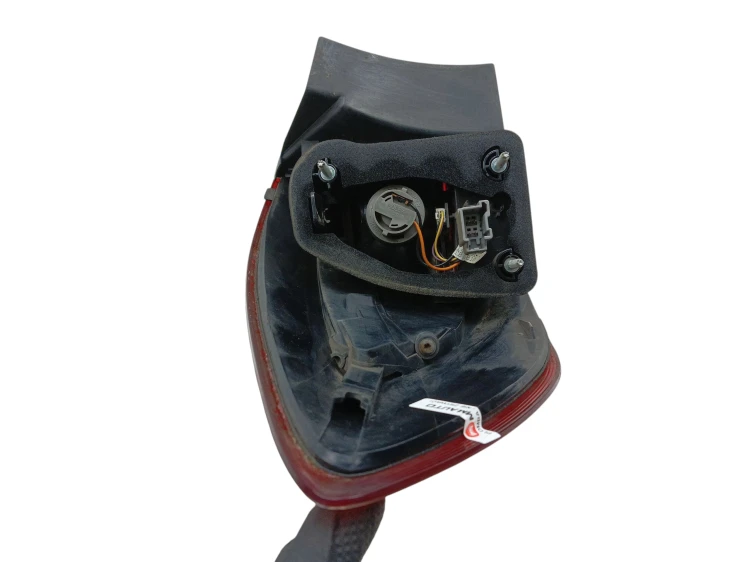 LAMPA PRAWY TYŁ FORD MONDEO MK4 LIFT (2010-2014) 2.0 TDCI 140KM BS71-14304-