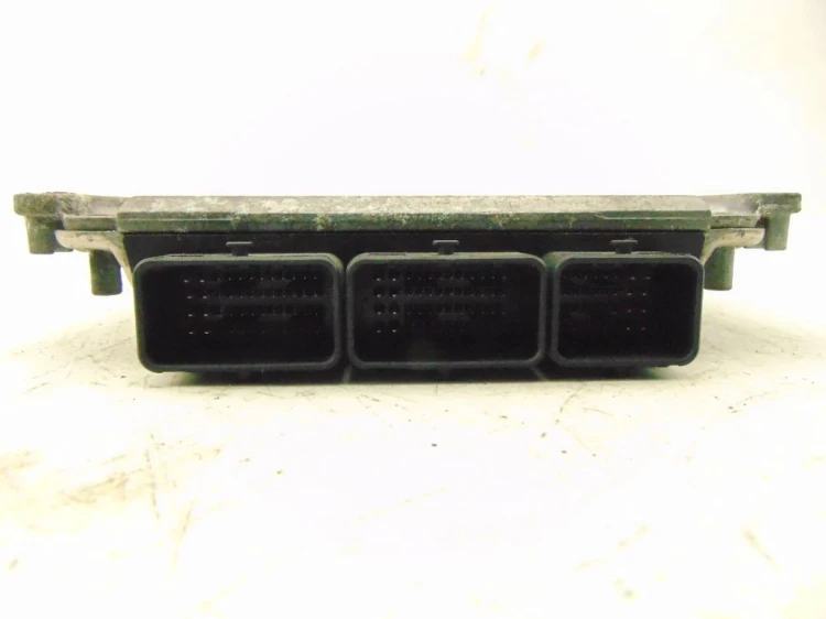 KOMPUTER STEROWNIK SILNIKA RENAULT LAGUNA II (2001-2005) 1.9 DCI 8200153946
