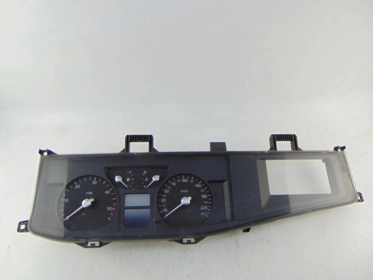 LICZNIK RENAULT VEL SATIS (2002-2009) 8200263365