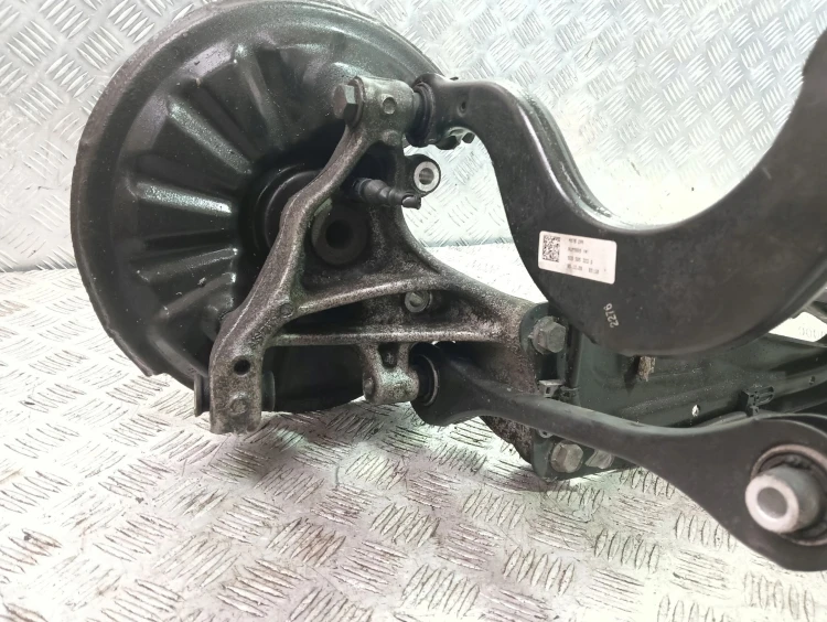 ZWROTNICA WAHACZ LEWY TYŁ AUDI Q3 II F3 83A (2018-) 1.5 TFSI 150KM