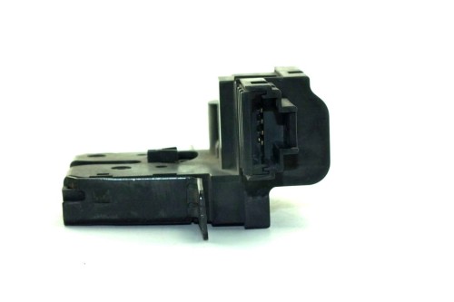 ZAMEK KLAPY BAGAŻNIKA RENAULT SCENIC I LIFT (1999-2003) 8200000894