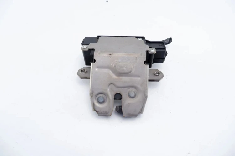 ZAMEK KLAPY BAGAŻNIKA FORD C-MAX (2003-2006) 2.0TDCI 3M51-R442A66-CA