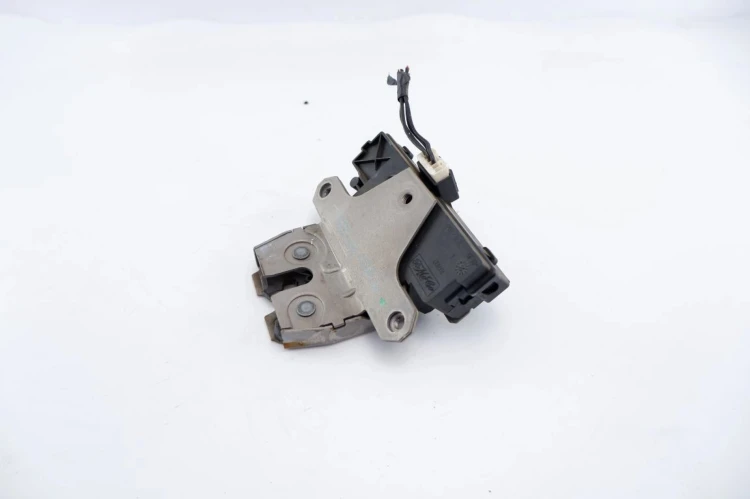 ZAMEK KLAPY BAGAŻNIKA FORD C-MAX (2003-2006) 2.0TDCI 3M51-R442A66-CA
