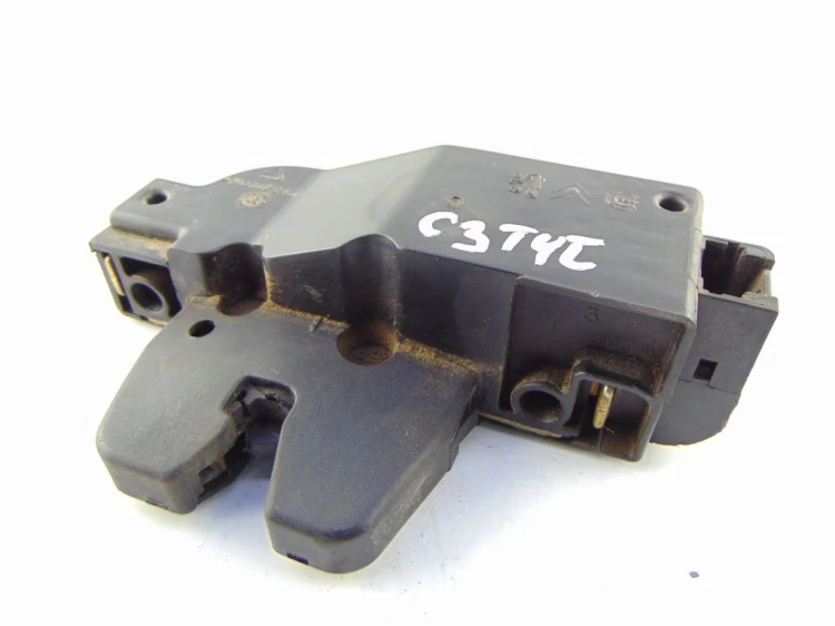 ZAMEK KLAPY BAGAŻNIKA CITROEN C3 I (2002-2005) 1.4 HDI 9646091580