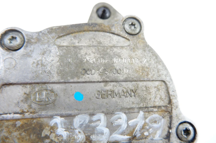 POMPA VACUM AUDI A4 B6 (2000-2006) 2.0 FSI 150KM 06D145100D