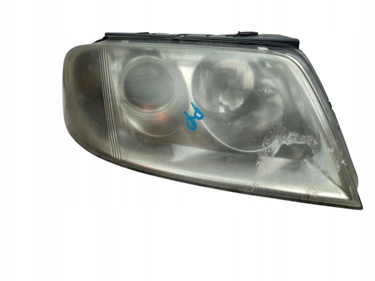 LAMPA PRAWY PRZÓD VOLKSWAGEN PASSAT B5 LIFT (2000-2005) 1.9 TDI 101KM
