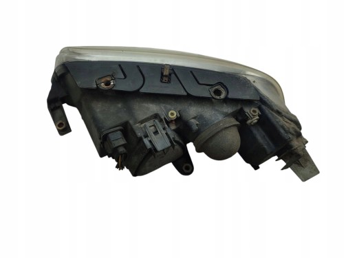 LAMPA PRAWY PRZÓD VOLKSWAGEN PASSAT B5 LIFT (2000-2005) 1.9 TDI 101KM