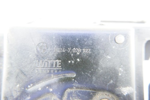 ZAMEK KLAPY BAGAŻNIKA BMW E46 7026192