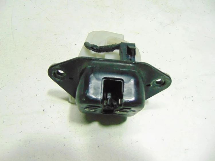 ZAMEK KLAPY BAGAŻNIKA HONDA CR-V III (2006-2011) 2.2 I-CTDI EU-K93-61120A