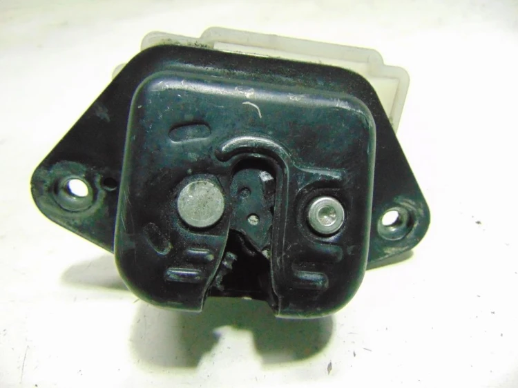 ZAMEK KLAPY BAGAŻNIKA HONDA CR-V III (2006-2011) 2.2 I-CTDI EU-K93-61120A