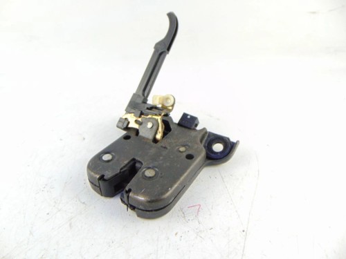 ZAMEK KLAPY BAGAŻNIKA AUDI A3 8P LIFT (2008-2013) 2.0 TDI 8L0827505