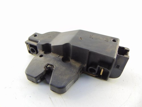 ZAMEK KLAPY BAGAŻNIKA CITROEN XSARA PICASSO (1999-2004) 9633089280