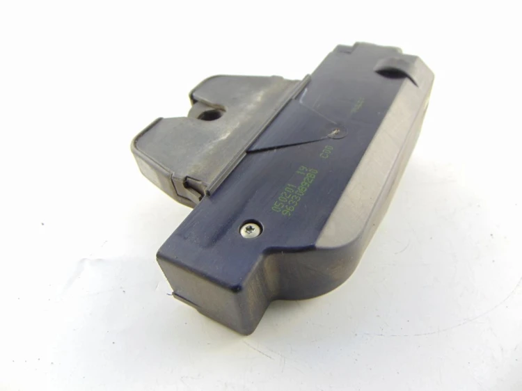 ZAMEK KLAPY BAGAŻNIKA CITROEN XSARA PICASSO (1999-2004) 9633089280