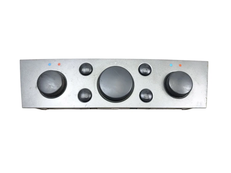 PANEL KLIMATYZACJI OPEL VECTRA C (2002-2005) 2.2 DTI 125KM