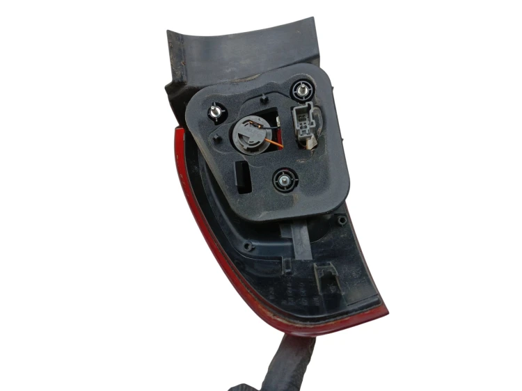 LAMPA PRAWY TYŁ FORD MONDEO MK4 LIFT (2010-2014) 2.0 EcoBoost 203KM BS71-13
