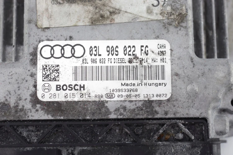 KOMPUTER STEROWNIK SILNIKA AUDI A3 8P LIFT (2008-2013) 2.0 TDI 03L906022FG