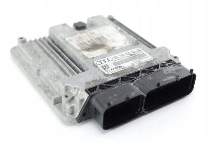 KOMPUTER STEROWNIK SILNIKA AUDI A3 8P LIFT (2008-2013) 2.0 TDI 03L906022FG