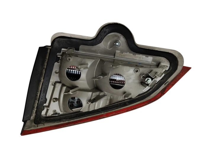 LAMPA LEWY TYŁ W KLAPE FORD MONDEO MK4 (2007-2010) 2.0 TDCI 140KM 7S71-12A6