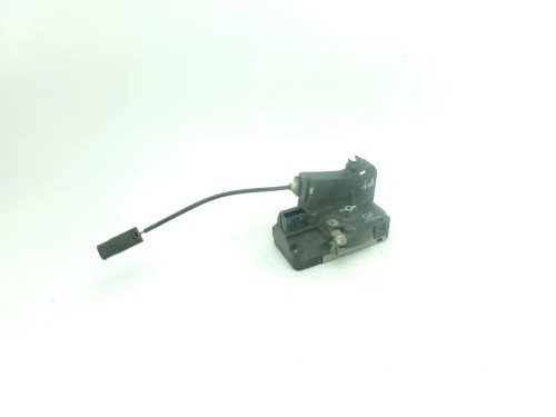 ZAMEK DRZWI PRAWY PRZÓD OPEL MERIVA A (2002-2010) 1.6 16V 13154792