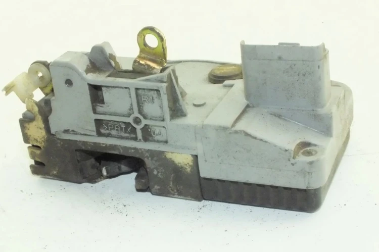 ZAMEK DRZWI PRAWY PRZÓD CITROEN C5 I (2001-2004) 2.0 16V