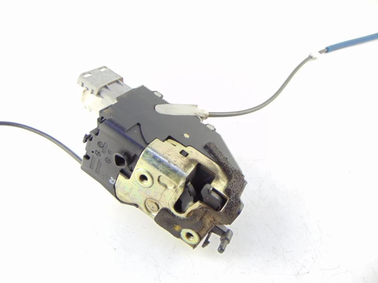 ZAMEK DRZWI PRAWY TYŁ PEUGEOT 407 (2004-2008) 9681337480