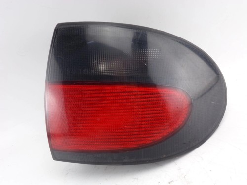 LAMPA PRAWY TYŁ RENAULT MEGANE I (1996-1999) 1.6 BENZ LAMPA PRAWA TYLNA