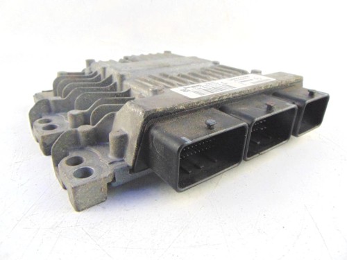 KOMPUTER STEROWNIK SILNIKA RENAULT MEGANE II (2002-2005) 1.5 DCI 8200542288