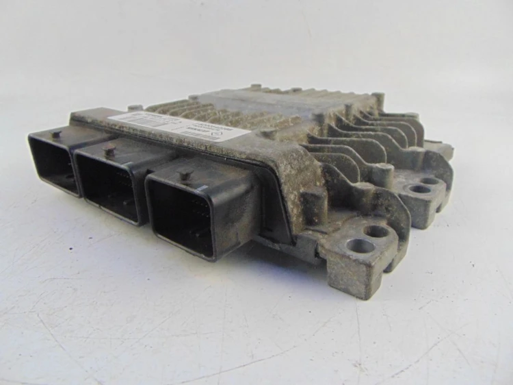 KOMPUTER STEROWNIK SILNIKA RENAULT MEGANE II (2002-2005) 1.5 DCI 8200542288