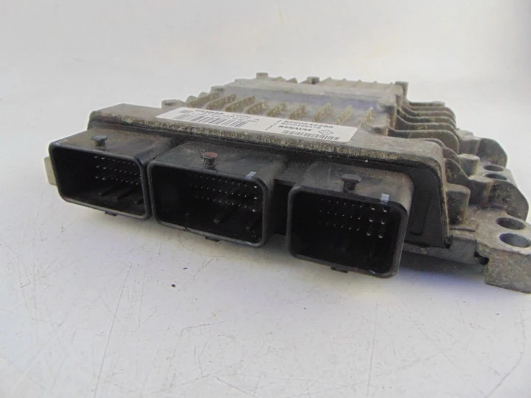 KOMPUTER STEROWNIK SILNIKA RENAULT MEGANE II (2002-2005) 1.5 DCI 8200542288