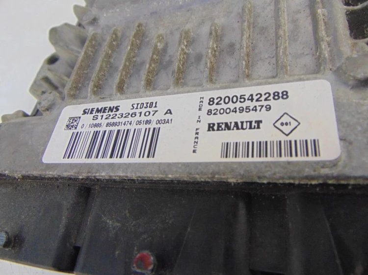 KOMPUTER STEROWNIK SILNIKA RENAULT MEGANE II (2002-2005) 1.5 DCI 8200542288