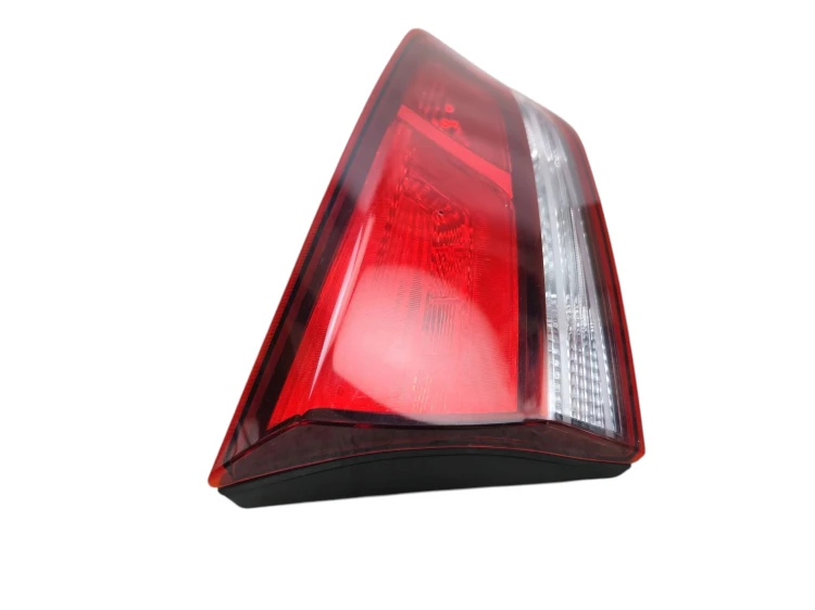 LAMPA LEWY TYŁ W KLAPE HYUNDAI I30 III (2016-2018) 1.6 CRDI 110KM 92403-G4