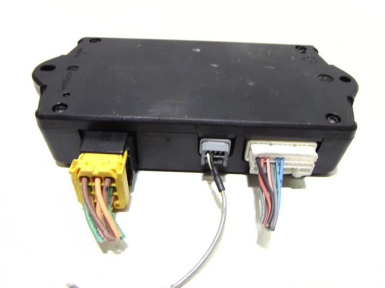 MODUŁ BLUETOOTH RENAULT SCENIC II LIFT (2006-2009) 8200624041