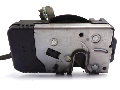 ZAMEK DRZWI PRAWY PRZÓD OPEL CORSA C 1.0 12V