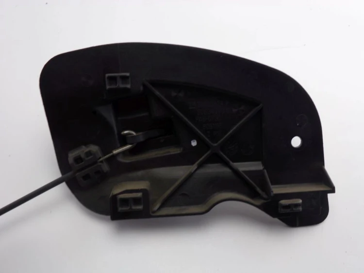 ZAMEK DRZWI PRAWY PRZÓD OPEL CORSA C 1.0 12V