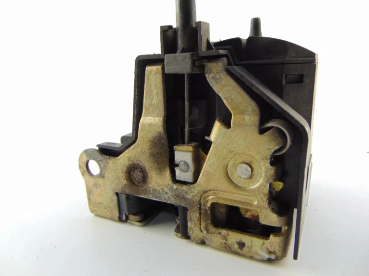 ZAMEK DRZWI PRAWY PRZÓD RENAULT SCENIC I LIFT (1999-2003) 1.6 16V