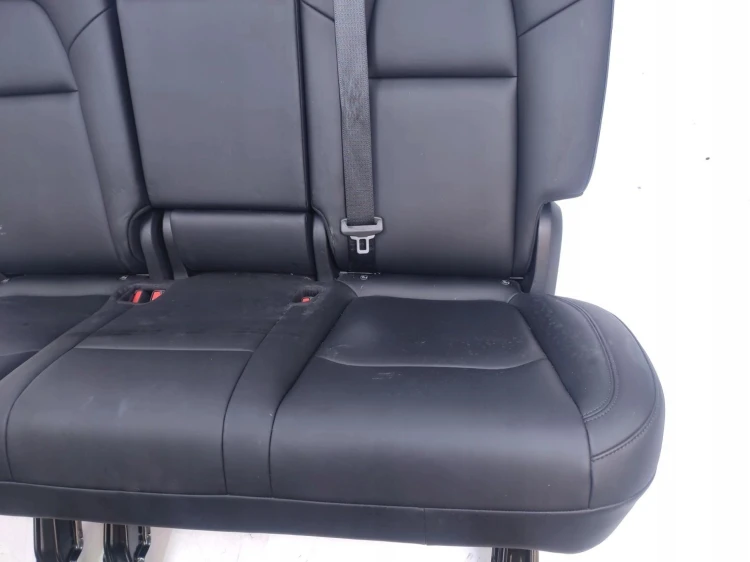 KANAPA TYŁ TESLA MODEL Y (2019-) LONG RANGE DUAL MOTOR 351KM