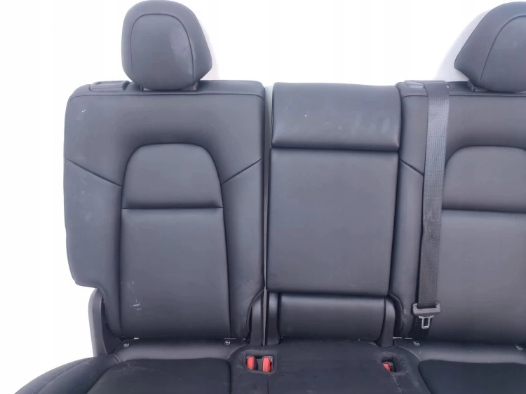 KANAPA TYŁ TESLA MODEL Y (2019-) LONG RANGE DUAL MOTOR 351KM