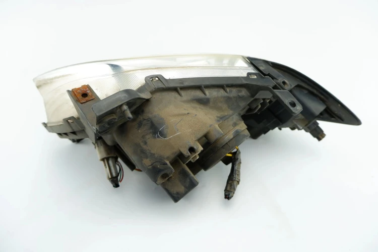LAMPA PRAWY PRZÓD MAZDA MPV (1995-1998) 3.0 V6