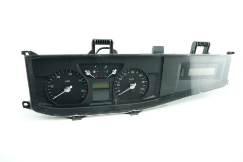 LICZNIK RENAULT VEL SATIS (2002-2009) 8200263365