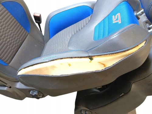 FOTELE FOTEL KANPA BOCZKI KOMPLET FORD FOCUS MK3 III HB ST-LINE UK ANGLIK