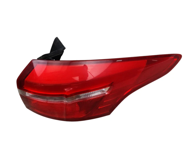 LAMPA PRAWY TYŁ FORD FOCUS MK3 (2010-2014) 2.0 TDCI 140KM F1EB-13404-E