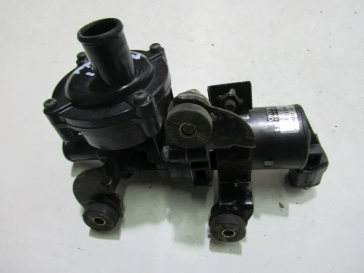 POMPA WODY DODATKOWA TOYOTA PRIUS I 87260-47020