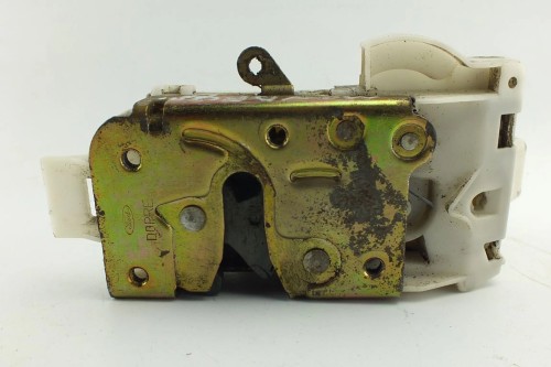 ZAMEK DRZWI PRAWY PRZÓD FORD MONDEO MK3 (2001-2007) 1.8 16V