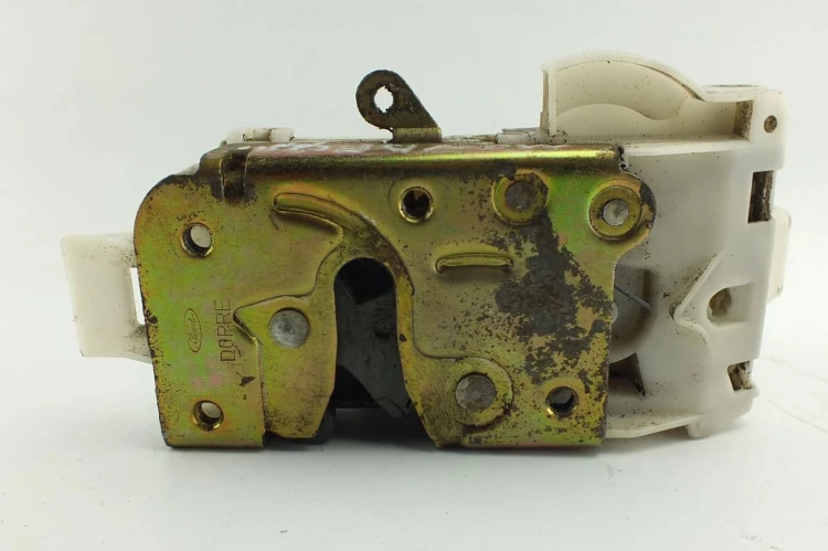 ZAMEK DRZWI PRAWY PRZÓD FORD MONDEO MK3 (2001-2007) 1.8 16V
