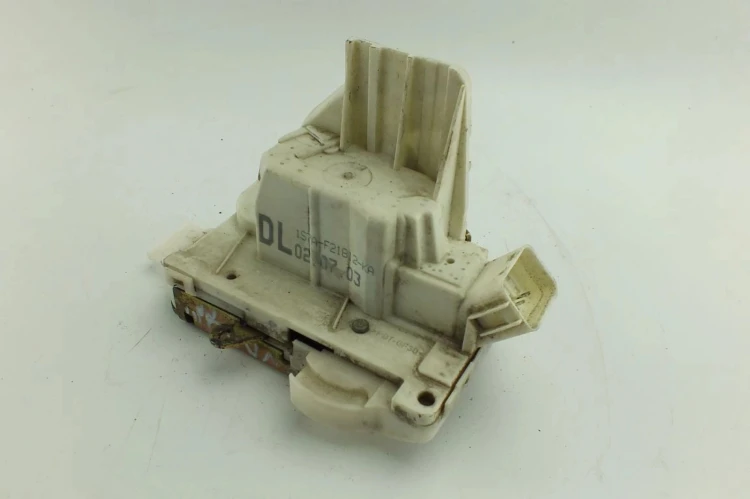 ZAMEK DRZWI PRAWY PRZÓD FORD MONDEO MK3 (2001-2007) 1.8 16V